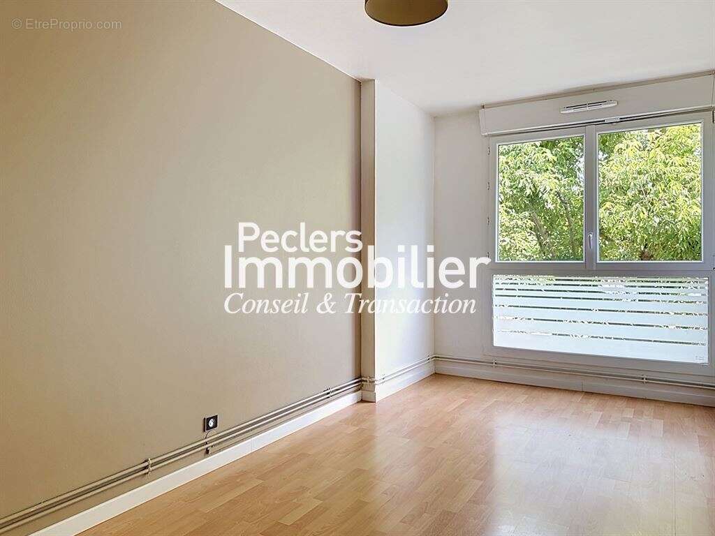 Appartement 3P en centre-ville avec cave et parking - photo 6