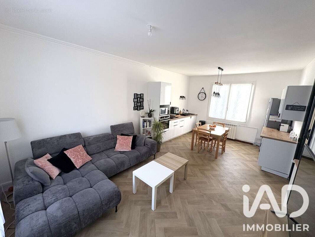 Maison 76 m² à Livry-Gargan  - photo 2
