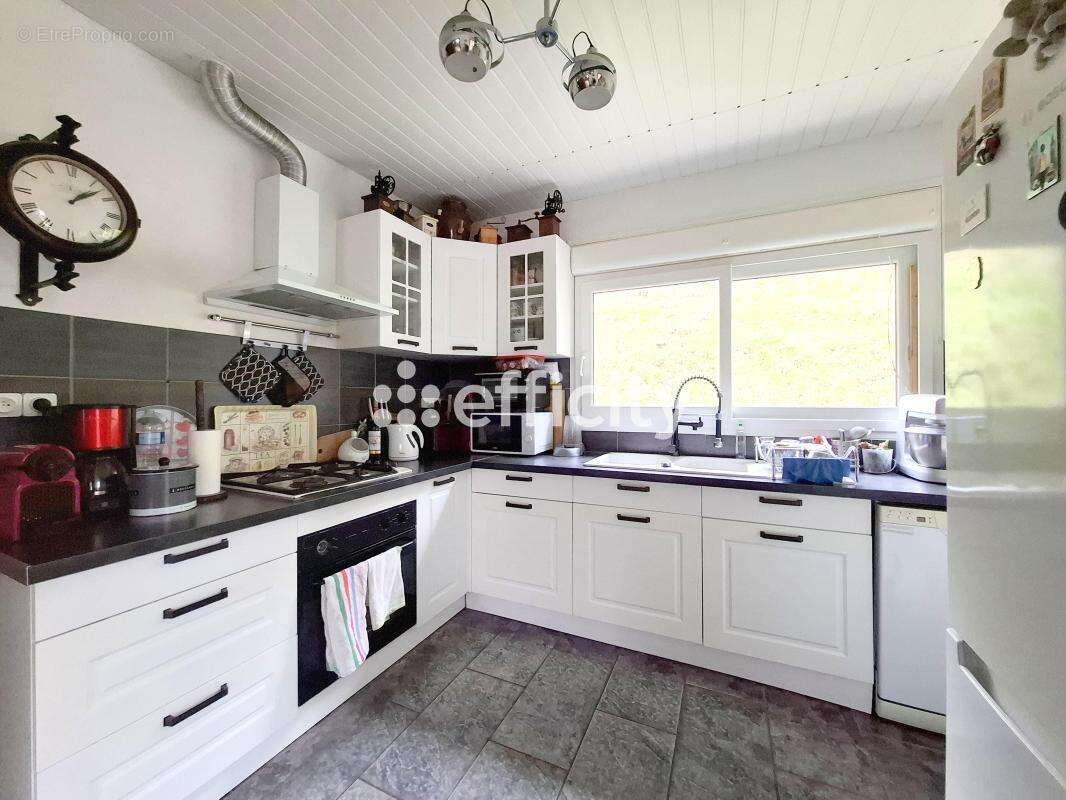 Maison à LONGNY-AU-PERCHE