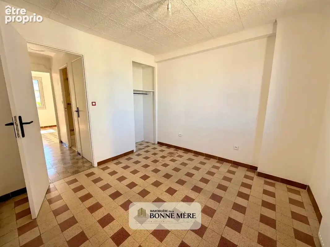 Appartement 50 m² à Marseille-10e  - photo 9