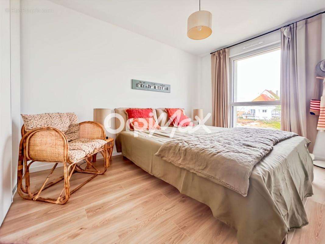 Appartement à NESLES