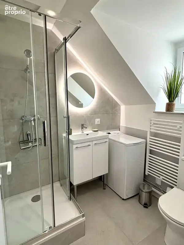 DINAN / Appartement  T2 de charme au coeur de la cité médiévale avec vue degagée - photo 9