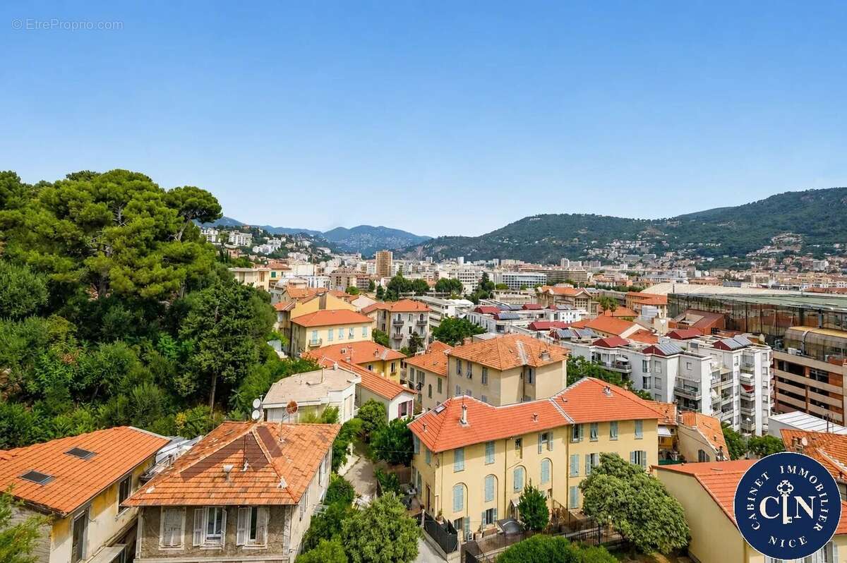 Appartement 70 m² à Nice  - photo 5