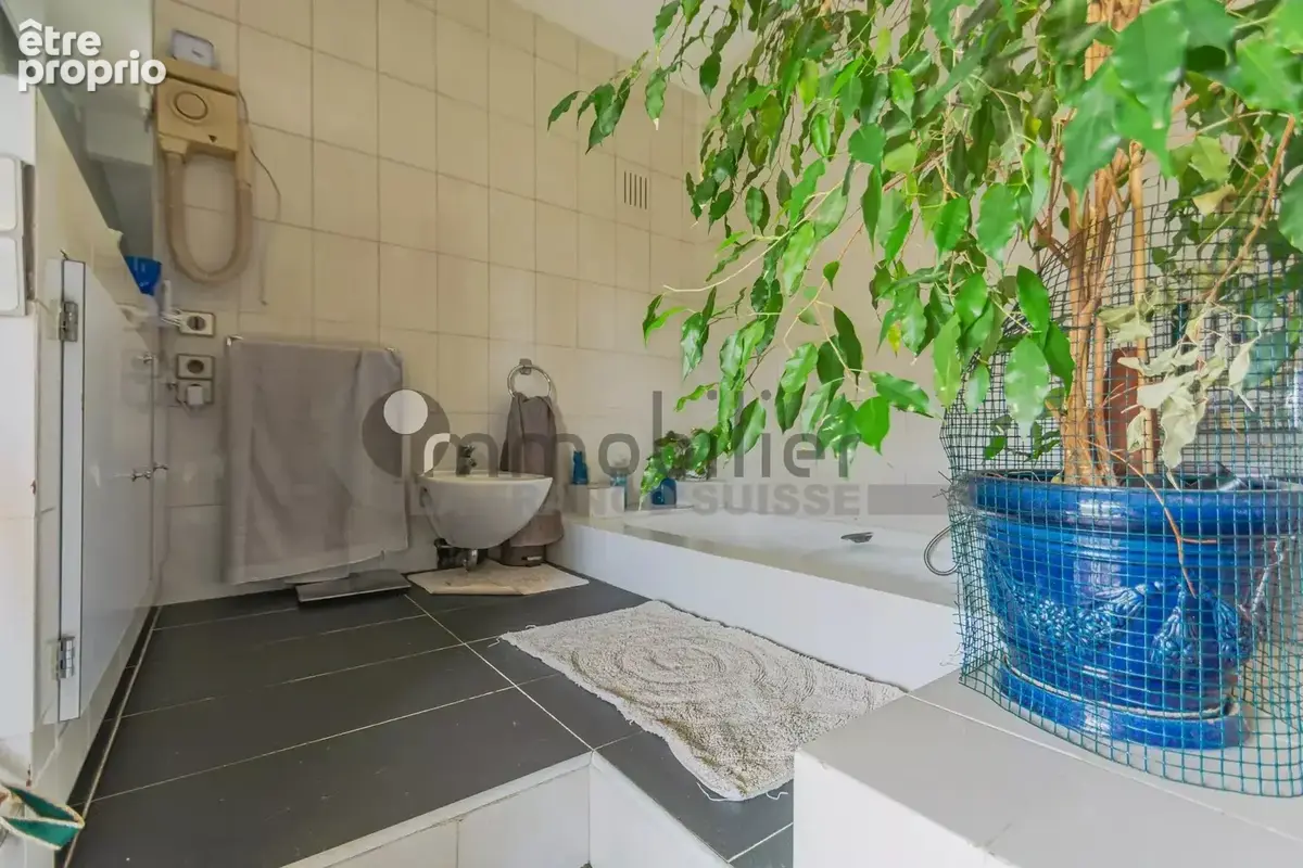 Maison 5 pièces 130 m² à vendre à La Trinite (06340) - photo 11