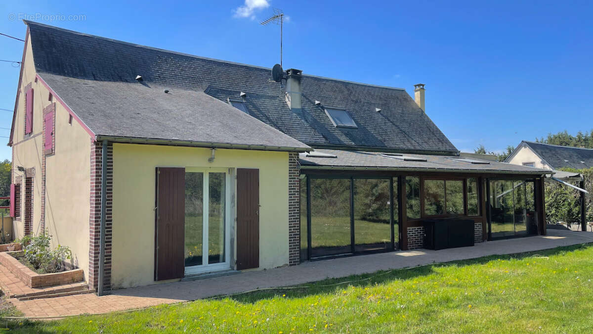 Maison à BRETEUIL