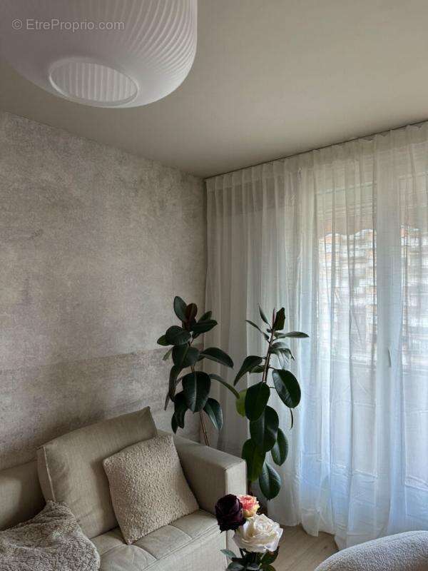 Appartement à ECHIROLLES