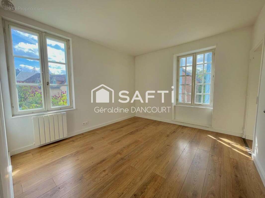 Appartement 160 m² à Saint-Ceneri-Le-Gerei  - photo 5