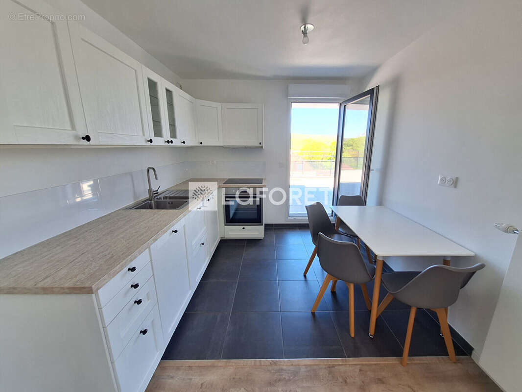 Appartement à VERNEUIL-SUR-SEINE