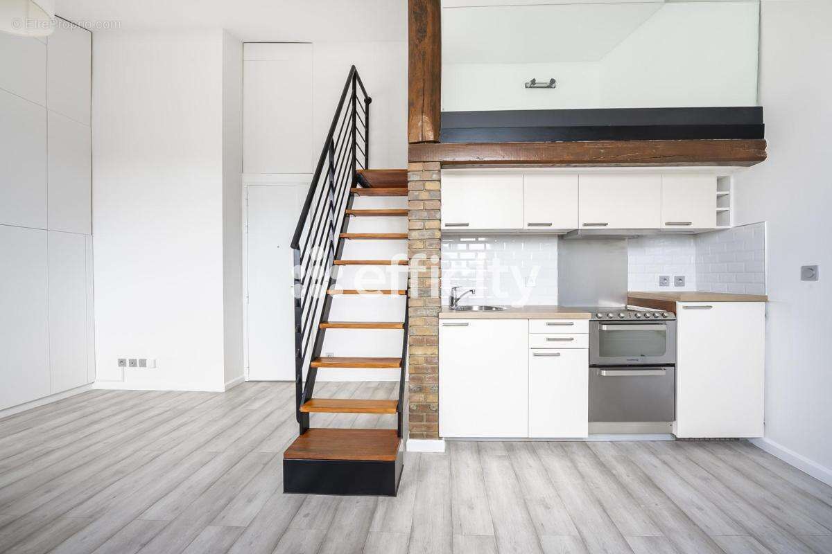 Appartement à PARIS-12E