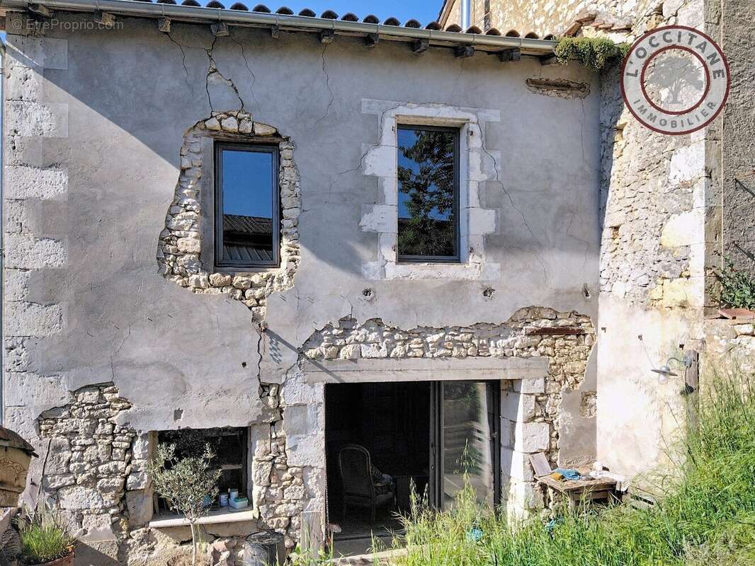 Maison à MAUVEZIN