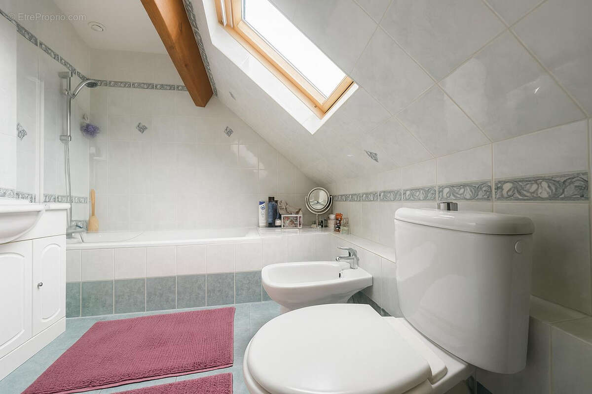 Maison à CHAMPIGNY-SUR-MARNE