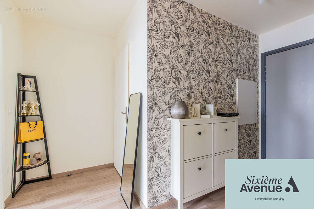 Appartement à CHILLY-MAZARIN