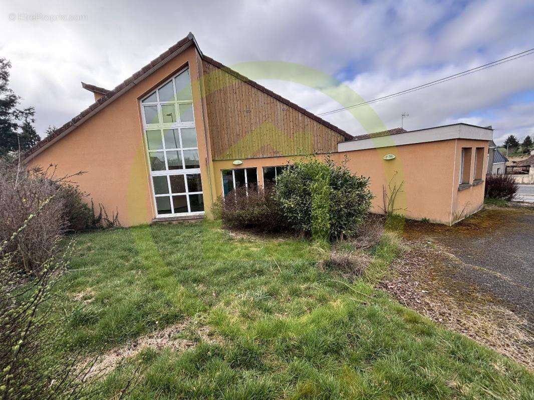 Appartement à CHENERAILLES