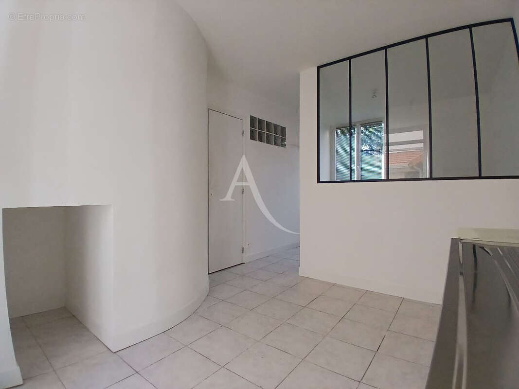Exclusivite studio 19m² - quai henri barbusse - photo 3