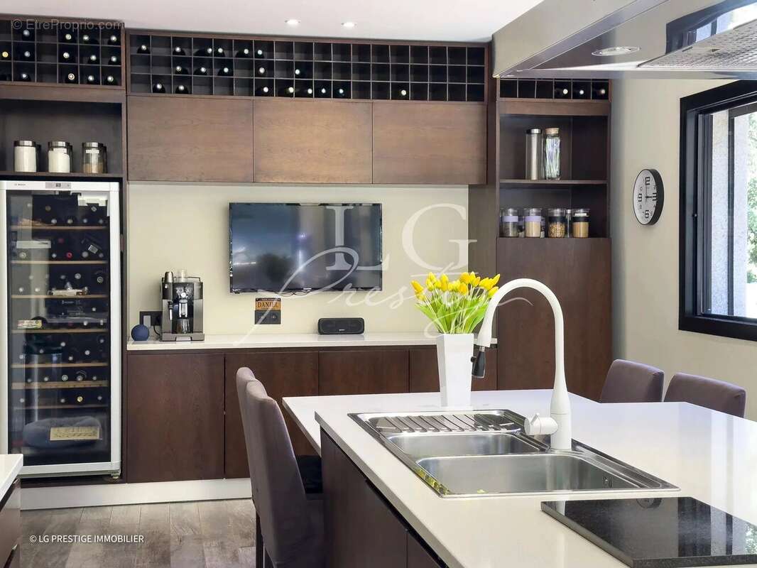 Maison à MONTAUROUX