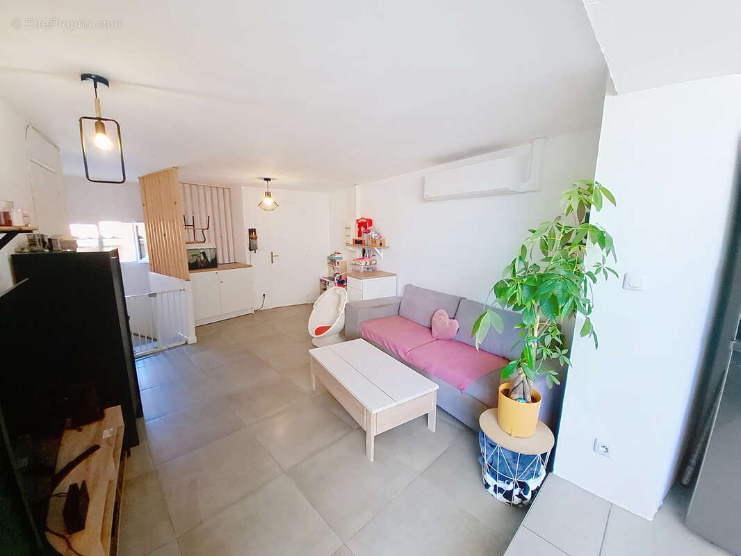 Appartement à VOURLES