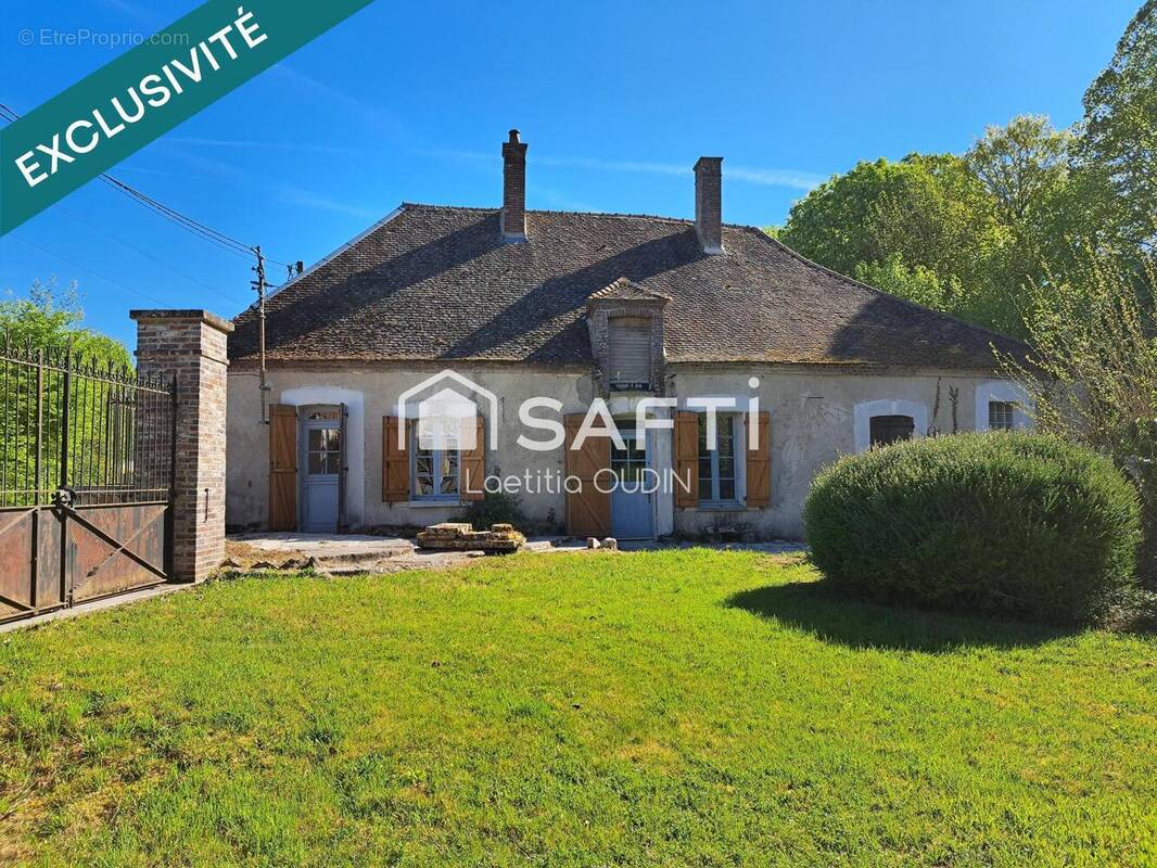 Photo 1 - Maison à MARIGNY-LE-CHATEL