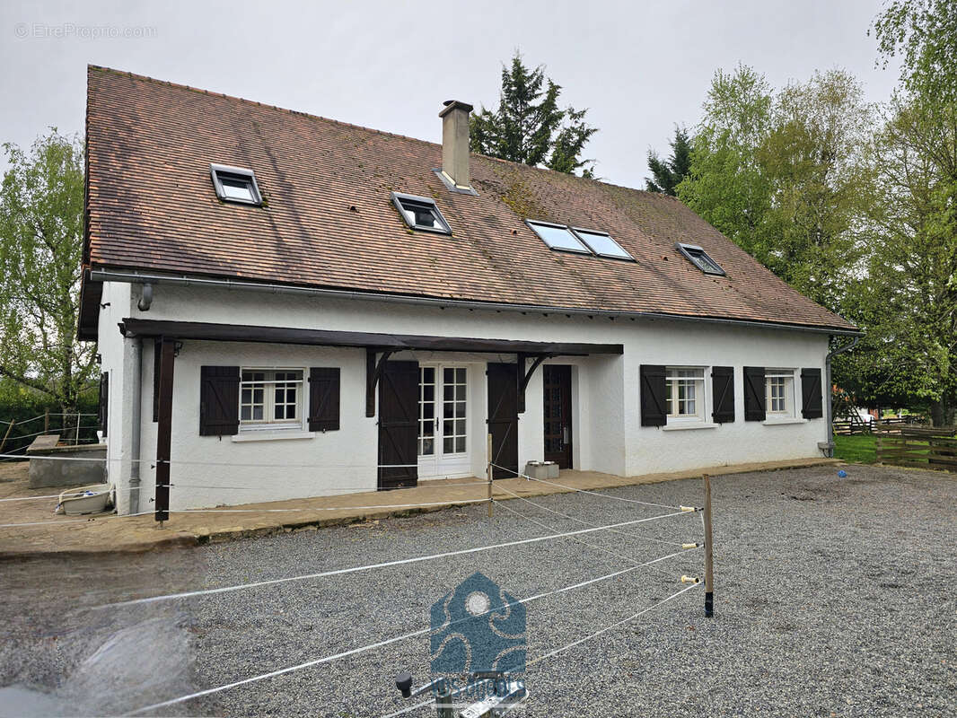 Maison à MOLLES