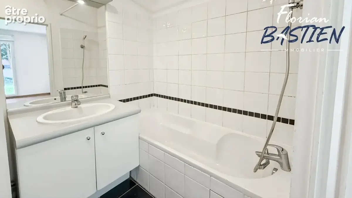  NOUVEAUTÉ À VALENCIENNES : un T2 en rez-de-chaussée avec terrasse de 20 m² et garage ! - photo 6