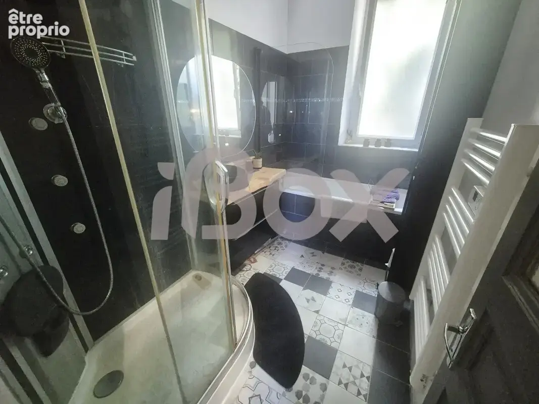 Appartement T4 + garage - 1er et dernier étage - haut de maison sans charge - photo 7