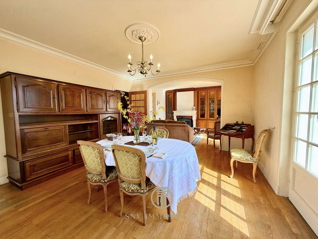 Maison à FEURS