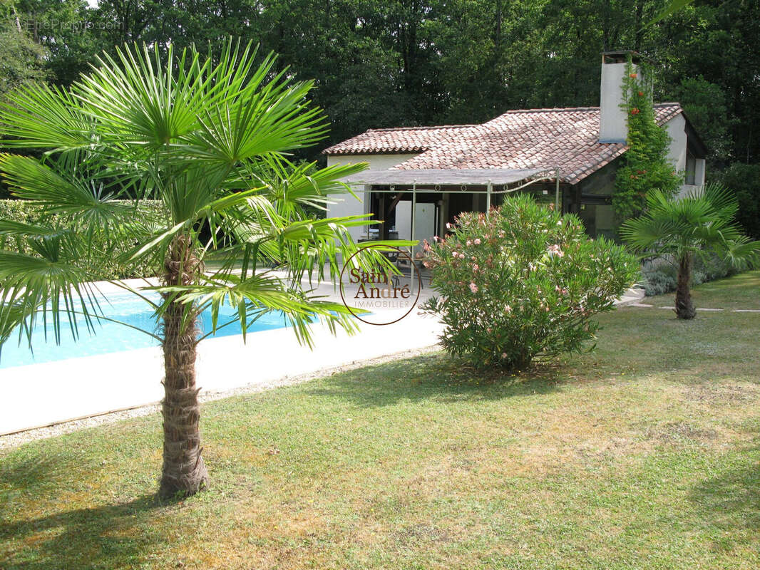 Maison à DIRAC