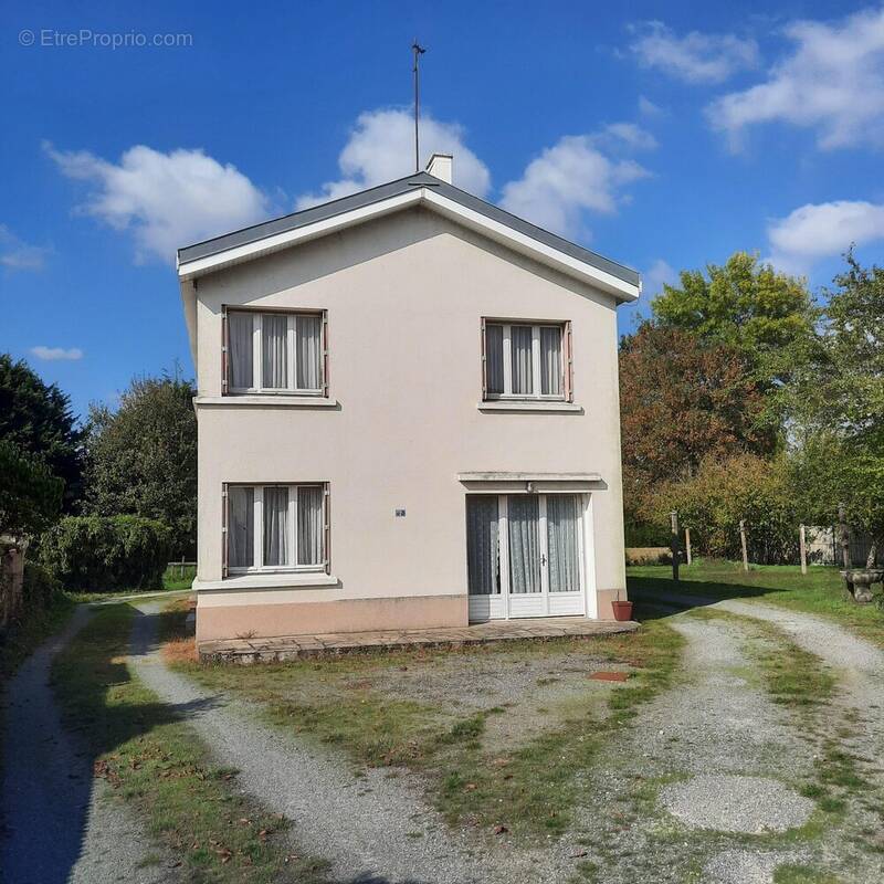Maison à LE BIGNON