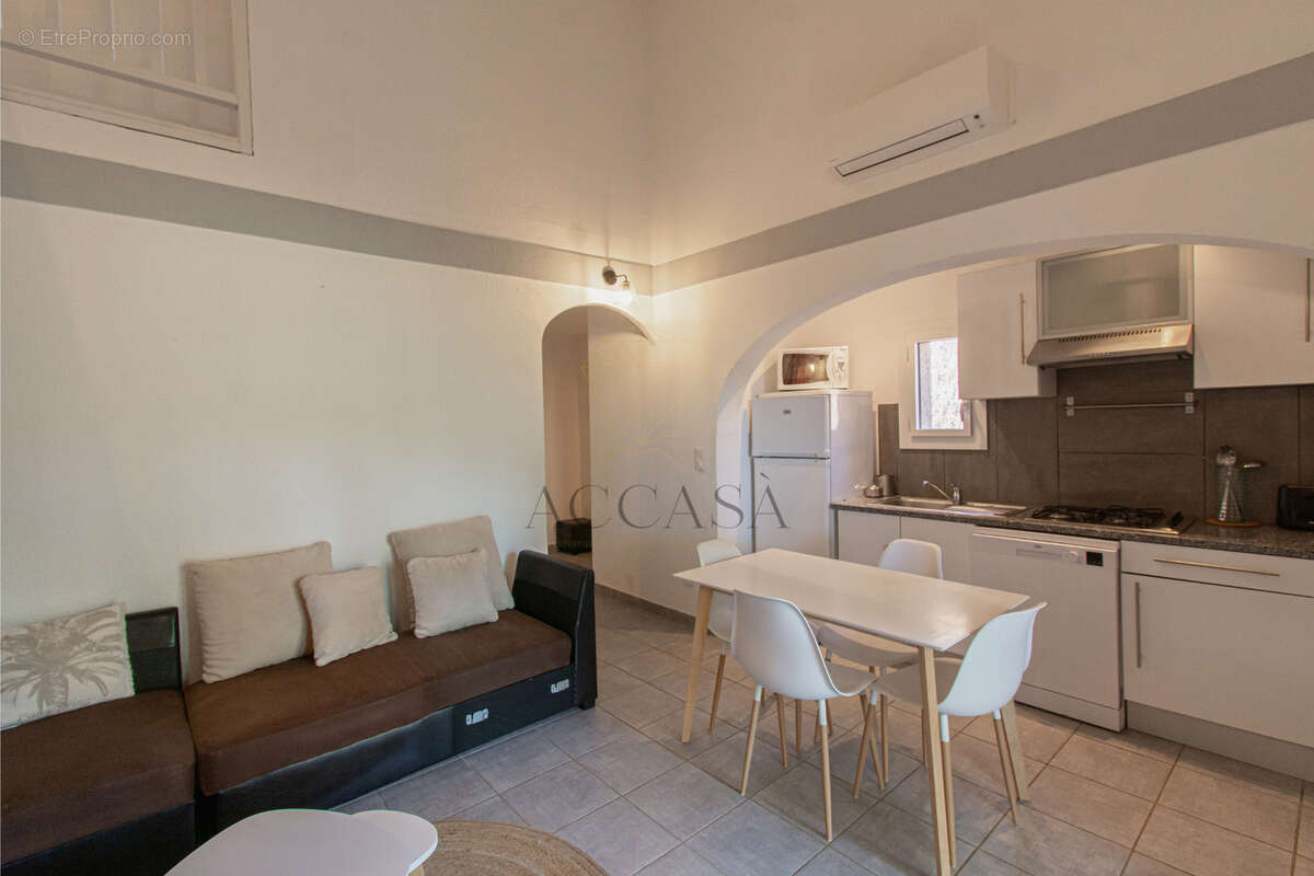 Maison à PORTO-VECCHIO