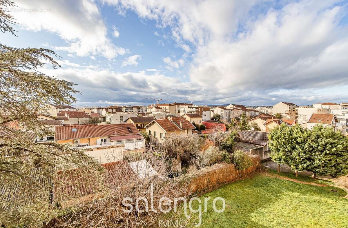 Appartement à VILLEURBANNE