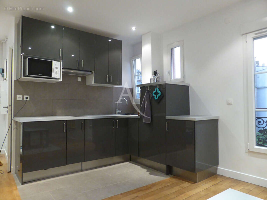 Appartement à PARIS-12E