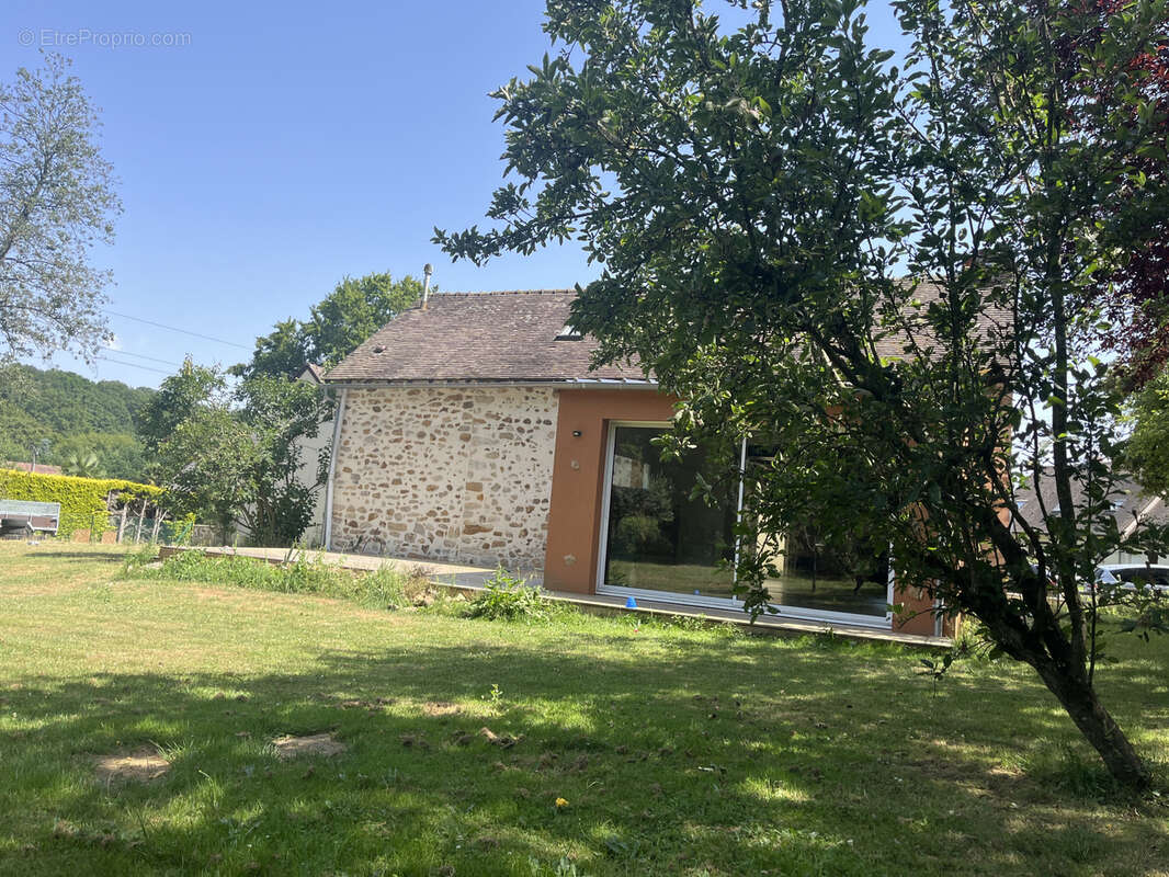Maison à SARGE-LES-LE-MANS