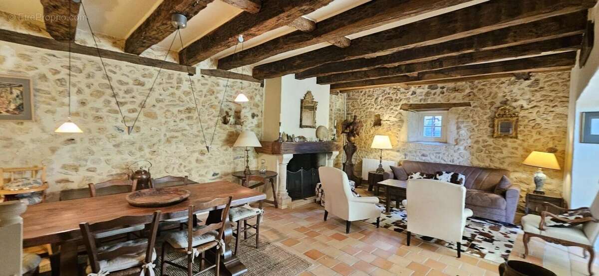 Maison à CAMPSEGRET