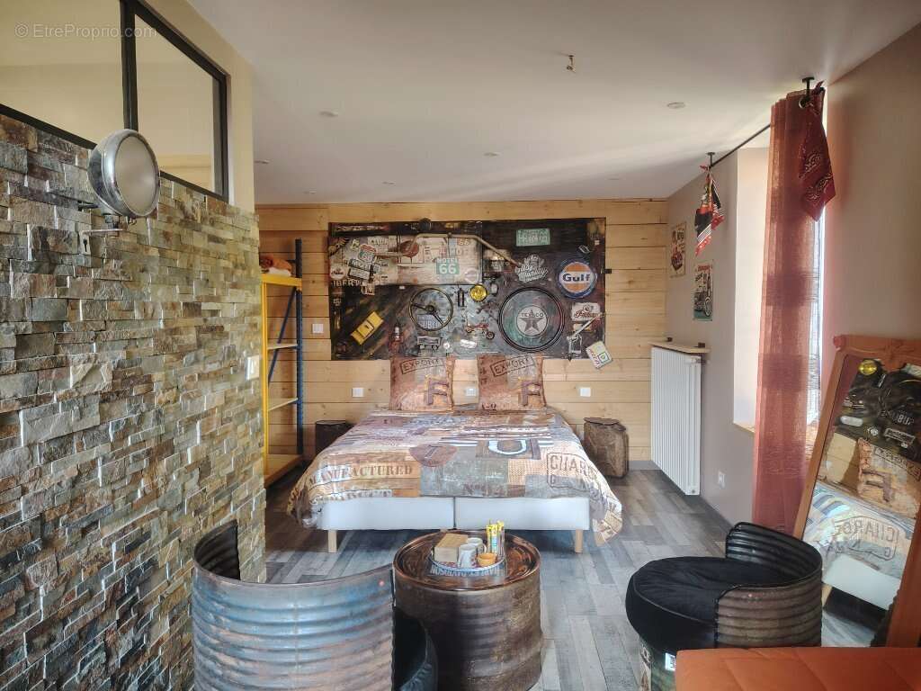 Maison à CHALON-SUR-SAONE