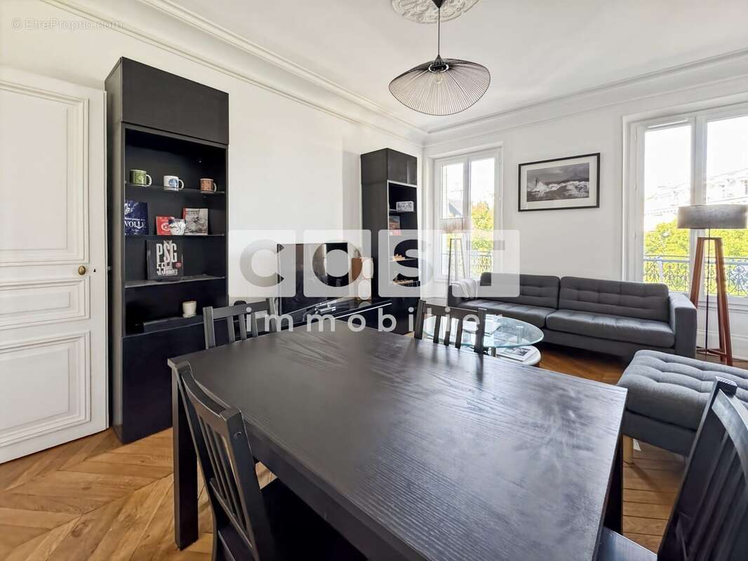Appartement à ASNIERES-SUR-SEINE