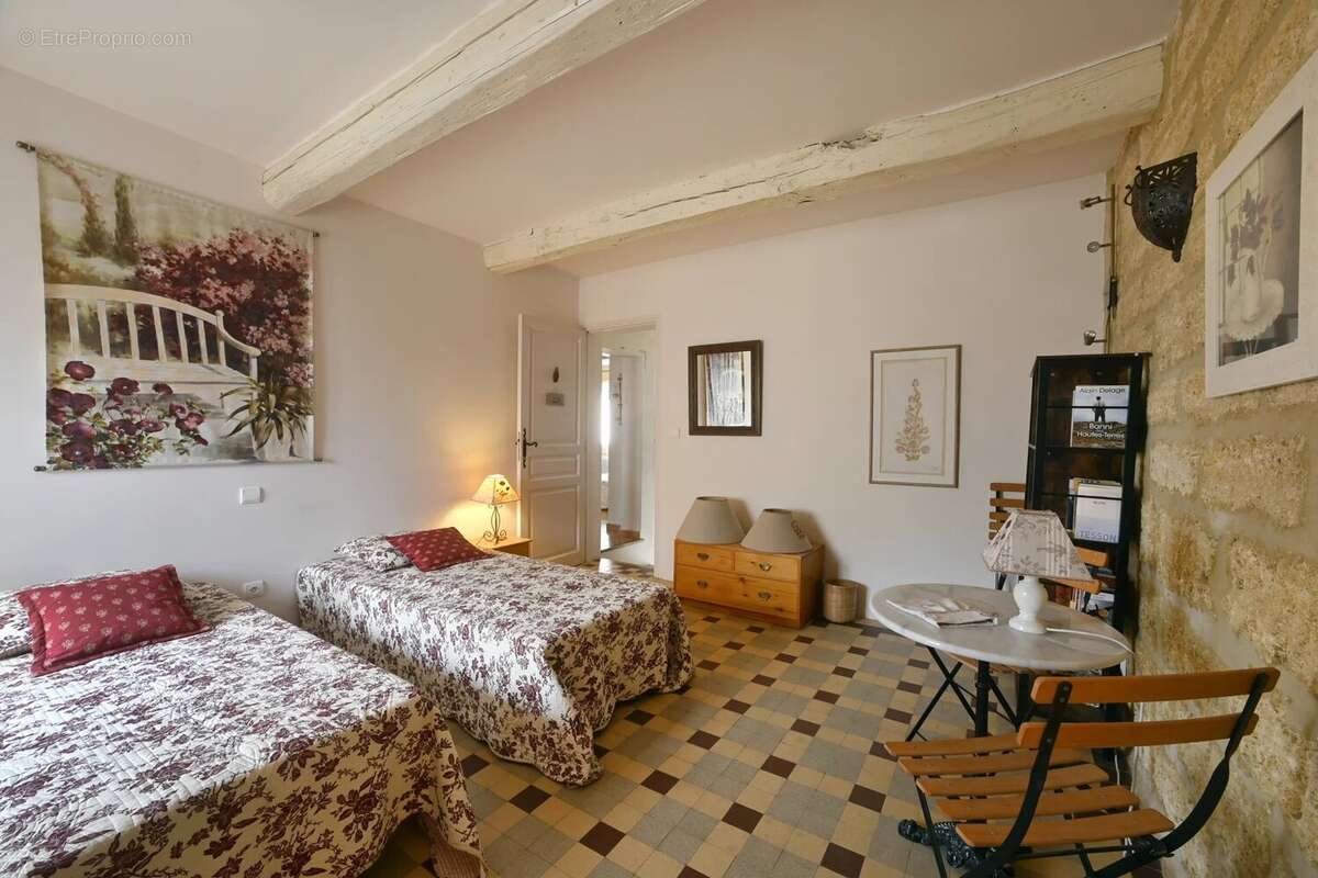 Maison à UZES