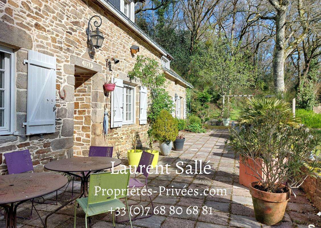 QUESTEMBERT  (56230) - Moulin et Maison de caractère 220 m² - photo 9