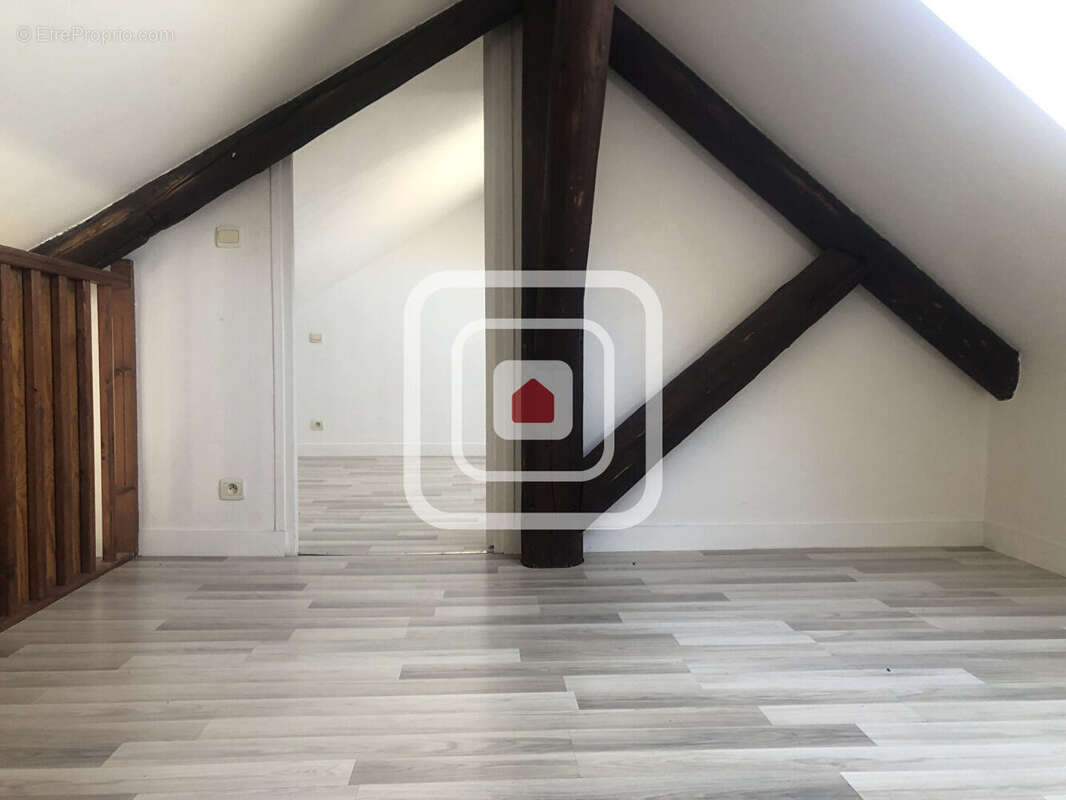 Appartement reims t2  52.25 m²  habitables pour 75.60 m² au sol - photo 15