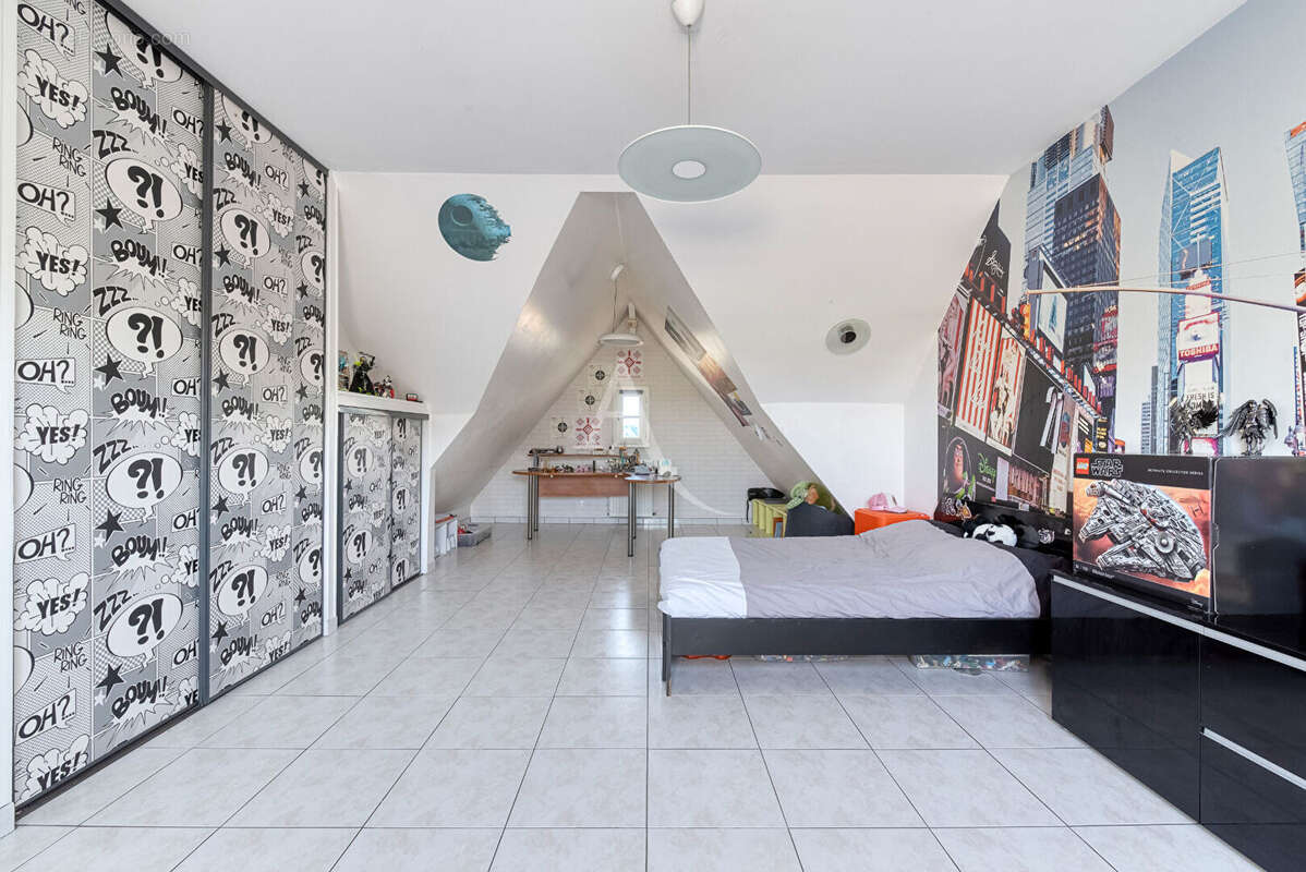 Maison à BRISSAC-QUINCE