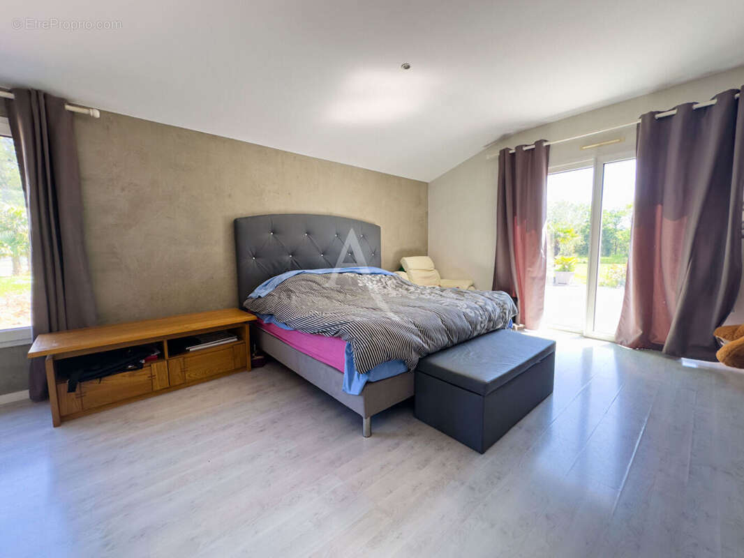 Maison à SAINT-REVEREND