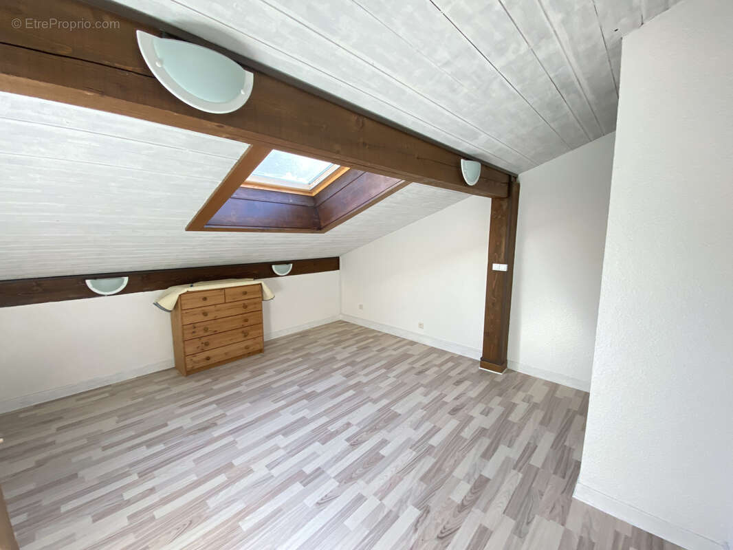Appartement à SAINT-GERVAIS-LES-BAINS