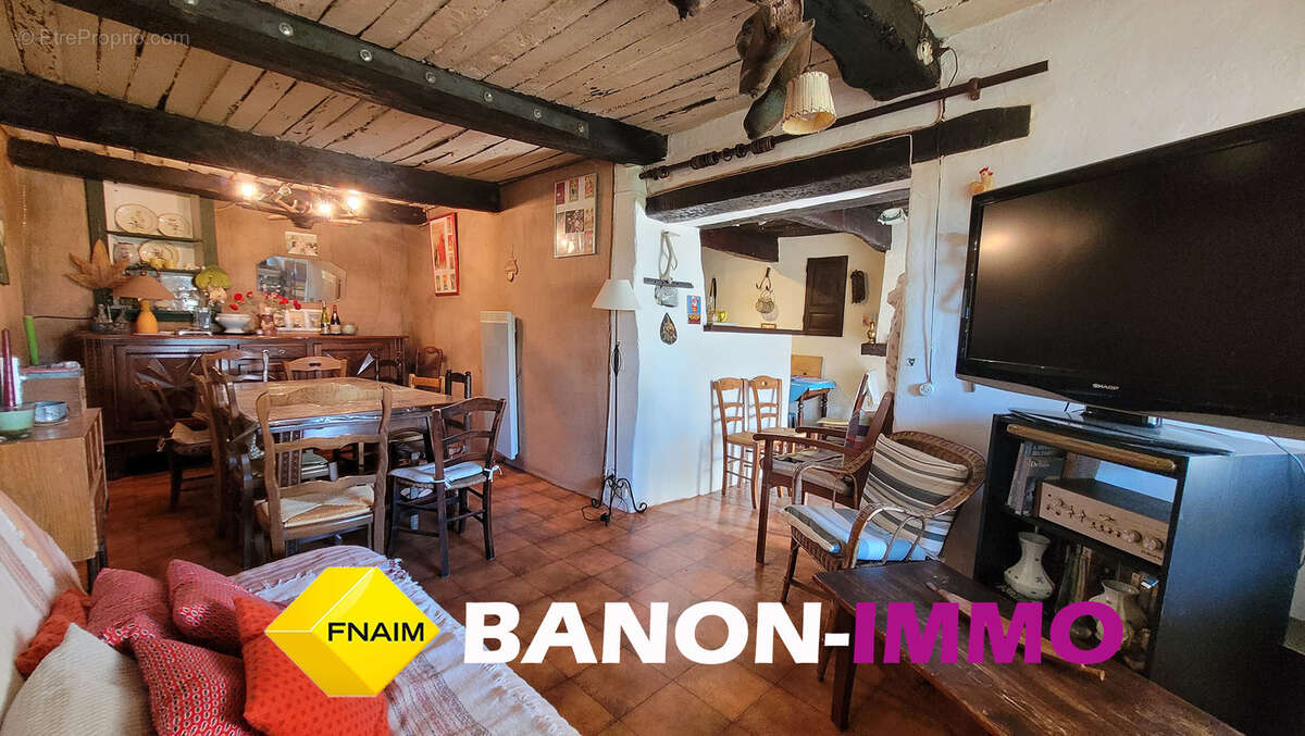 Maison à SAUMANE