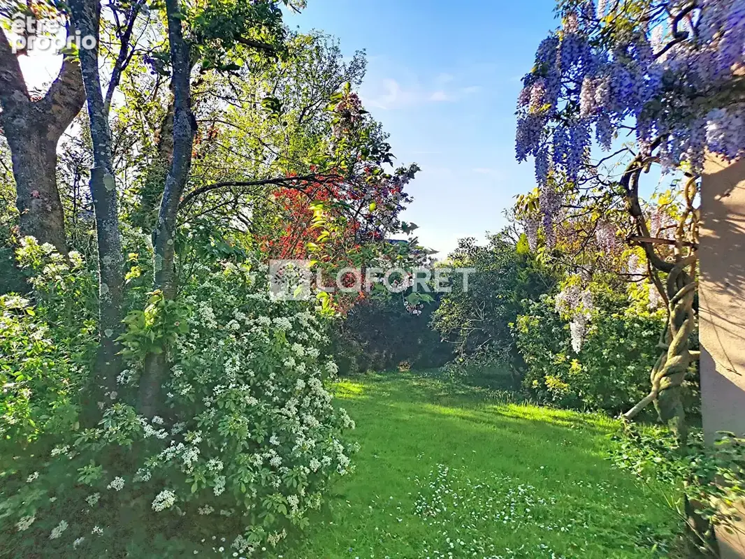 Maison Neuville Sur Saône 7 pièces 137 m2, Élégante maison familiale avec jardin, à deux pas du centre - photo 11