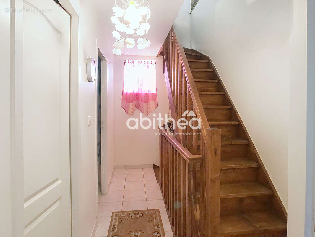 Maison à GOND-PONTOUVRE