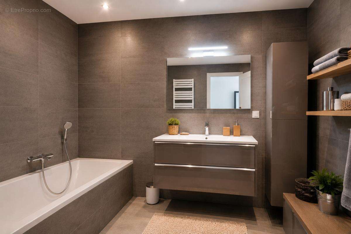 Appartement 80 m² à Bordeaux  - photo 2