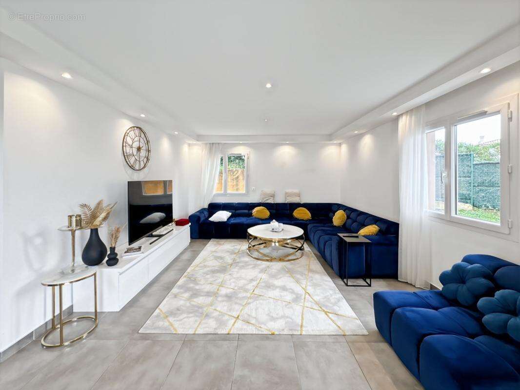 Maison à LORIOL-SUR-DROME