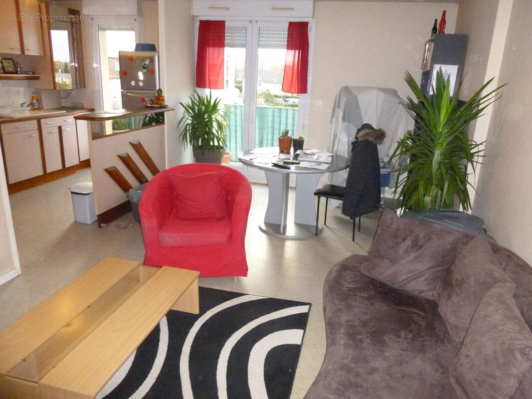 Appartement à SAINT-ERBLON