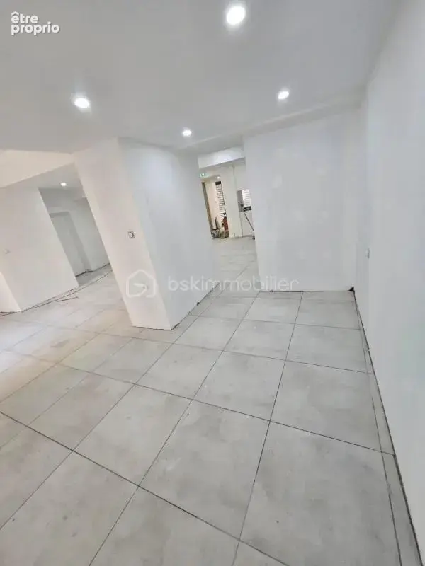 Maison 6 pièces 200 m2 - photo 2