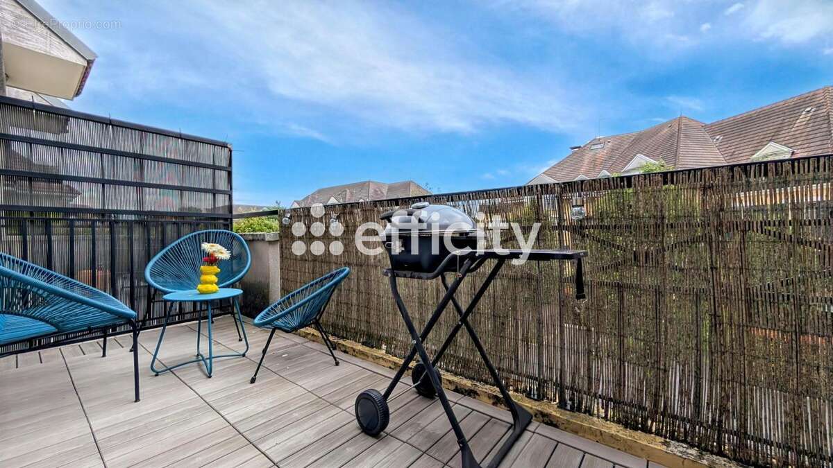 Duplex/Triplex - photo 3