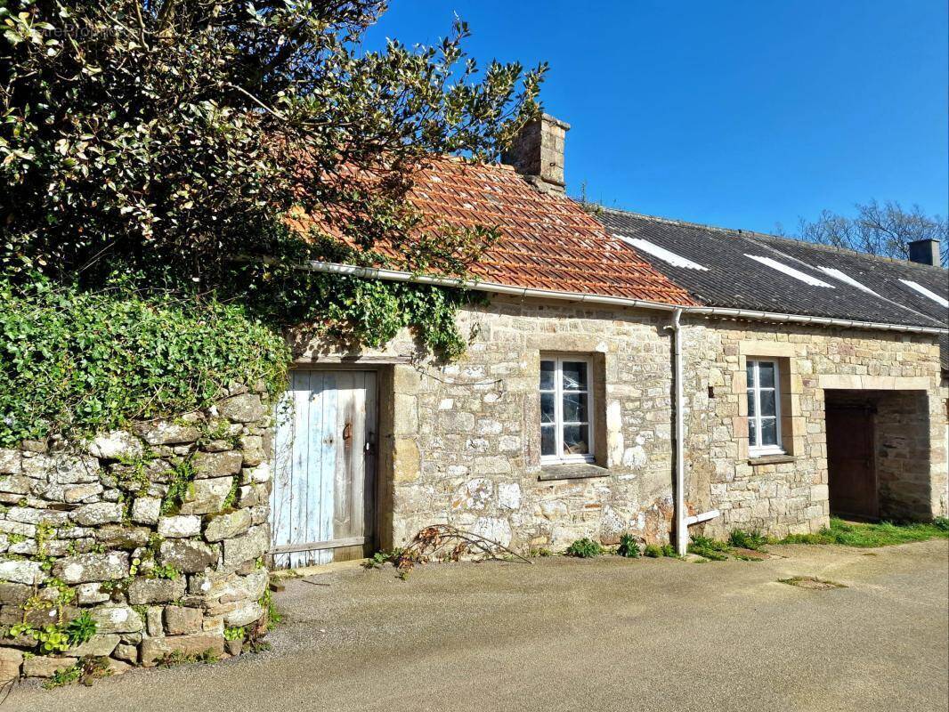 Maison à BEAUMONT-HAGUE