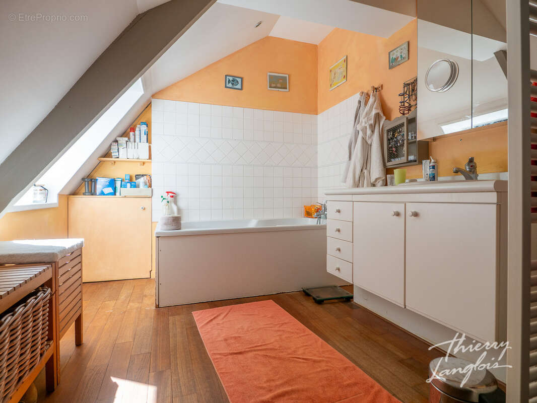 Maison à CHERENG